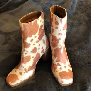 Pierre Dumas Cow Print Boots